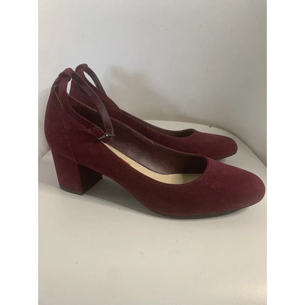 BAR III Women's Strappy Red Wine Shoes Size 7 (1359)